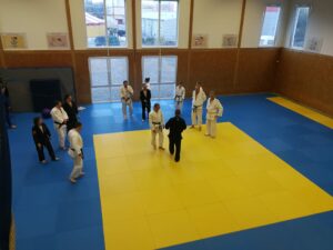 Mehr über den Artikel erfahren Ju-Jutsu Lehrgänge im Dojo: Chris in seinem Element