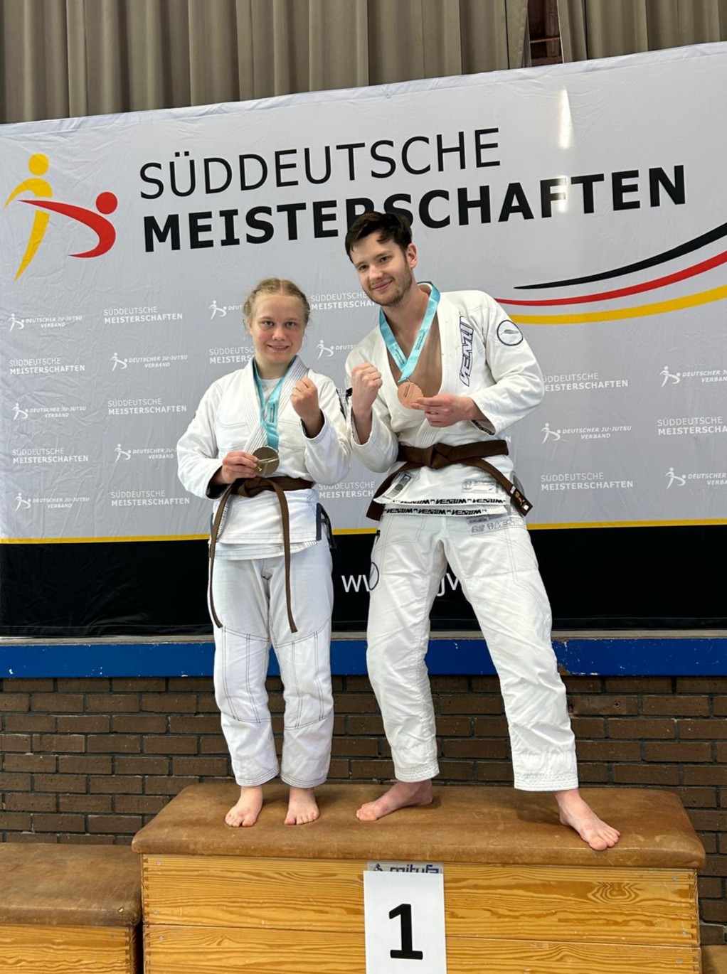 Mehr über den Artikel erfahren Süddeutsche Meisterschaften Ju-Jutsu 2025: 2 Erfolge